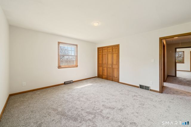 131 Sentinel Hill Road, Derby, CT 06418