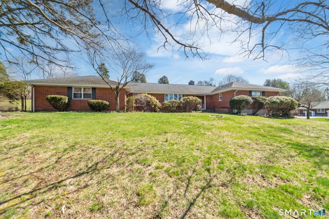 131 Sentinel Hill Road, Derby, CT 06418