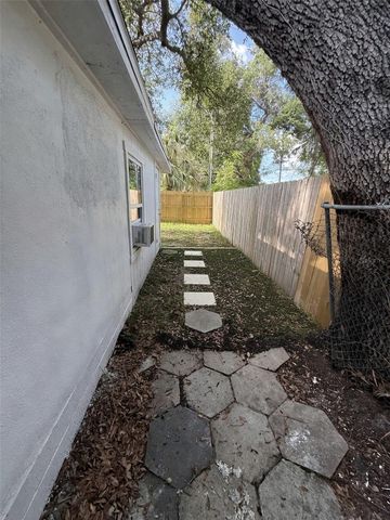 935 17TH AVENUE S, St Petersburg, FL 33705