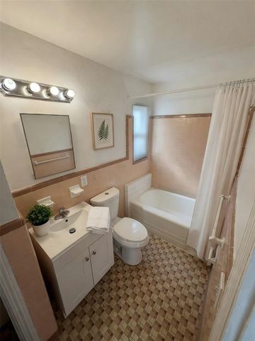 935 17TH AVENUE S, St Petersburg, FL 33705