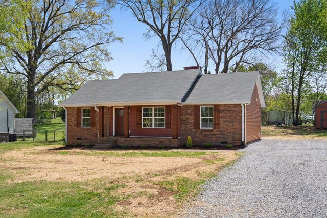 143 Kimberly St, Portland, TN 37148