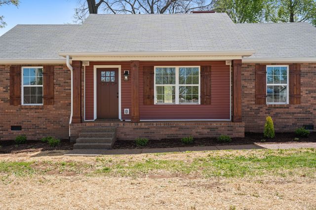 143 Kimberly St, Portland, TN 37148