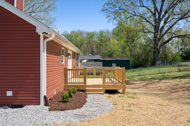 143 Kimberly St, Portland, TN 37148