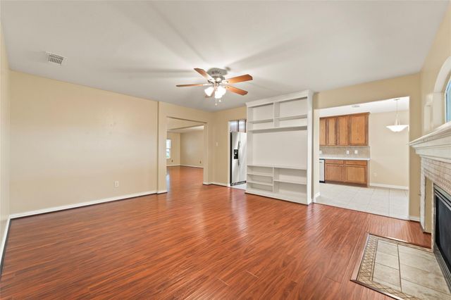 32227 Willow Creek Park, Conroe, TX 77385