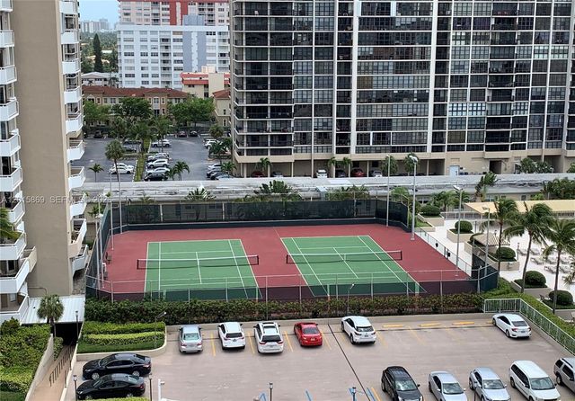 1985 S Ocean Dr MZM, Hallandale Beach, FL 33009