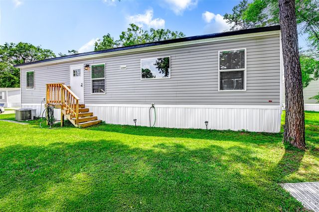 8903 C E King Parkway Trl 196, Houston, TX 77044