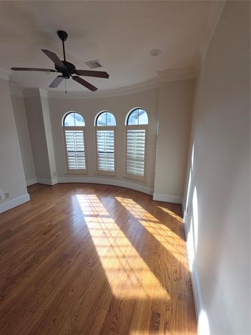 3117 Fairdale Oaks E A, Houston, TX 77057