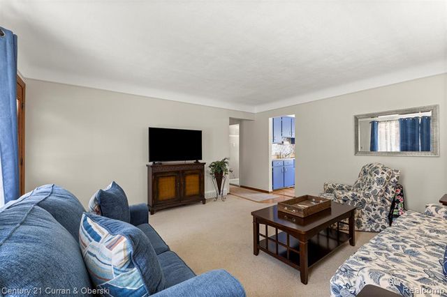 3835 Grange Road, Trenton, MI 48183
