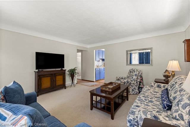 3835 Grange Road, Trenton, MI 48183
