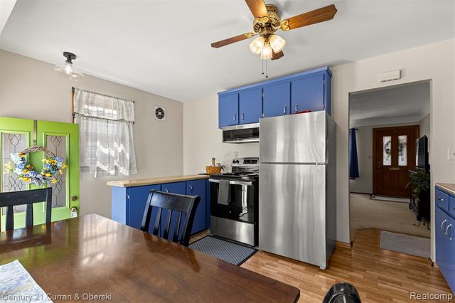 3835 Grange Road, Trenton, MI 48183
