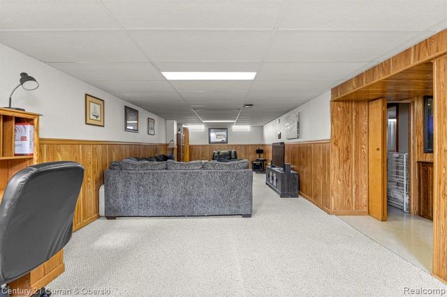 3835 Grange Road, Trenton, MI 48183