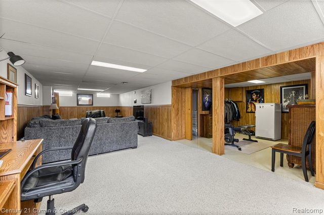 3835 Grange Road, Trenton, MI 48183