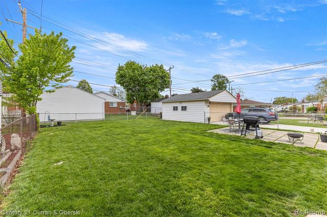 3835 Grange Road, Trenton, MI 48183
