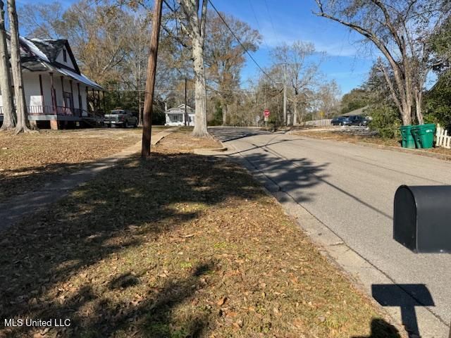 317 N Main Street, Poplarville, MS 39470