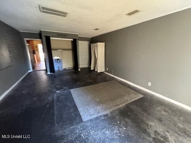 317 N Main Street, Poplarville, MS 39470