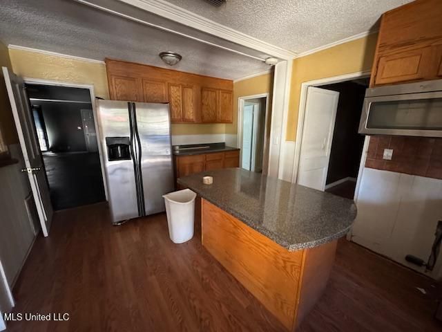 317 N Main Street, Poplarville, MS 39470