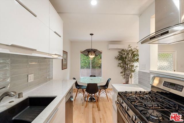 2921 10th Street 3, Santa Monica, CA 90405