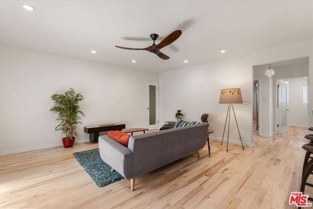 2921 10th Street 3, Santa Monica, CA 90405