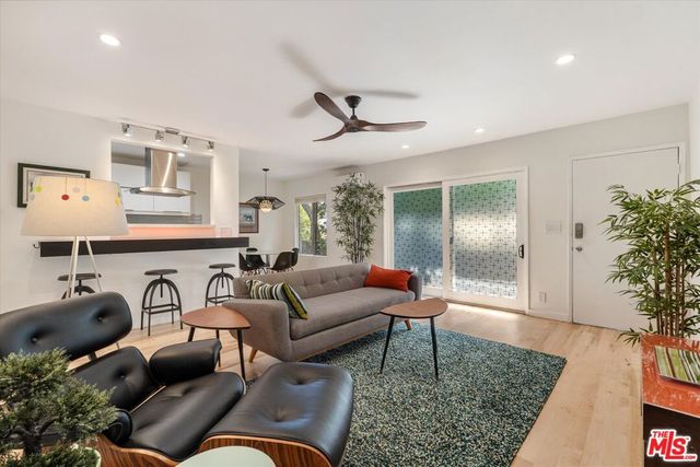 2921 10th Street 3, Santa Monica, CA 90405