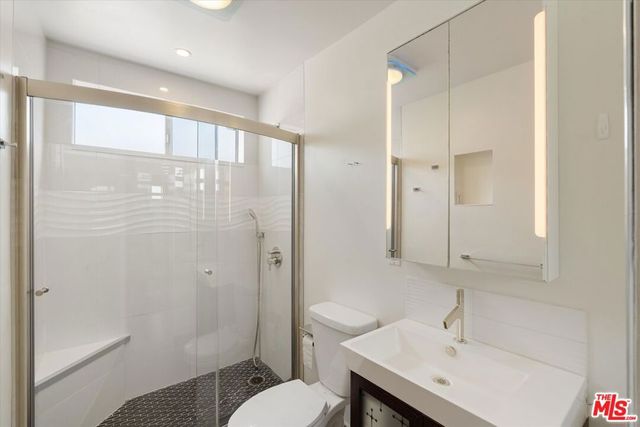 2921 10th Street 3, Santa Monica, CA 90405