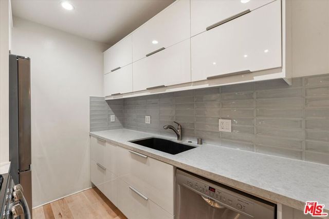 2921 10th Street 3, Santa Monica, CA 90405