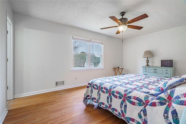 2810 Crystal Brooke Lane, Snellville, GA 30078