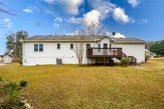 2810 Crystal Brooke Lane, Snellville, GA 30078