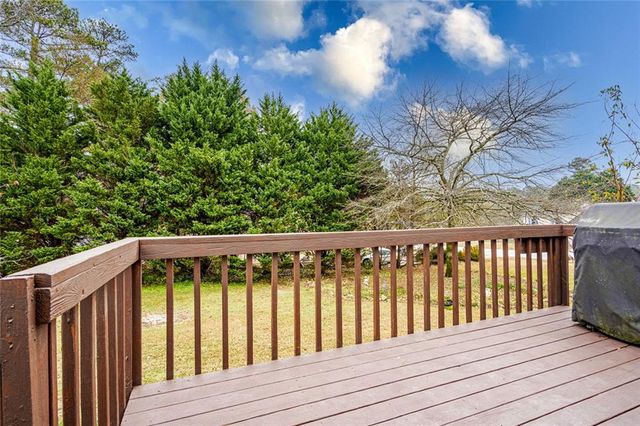 2810 Crystal Brooke Lane, Snellville, GA 30078