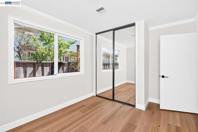 5223 Crane Ave, Castro Valley, CA 94546