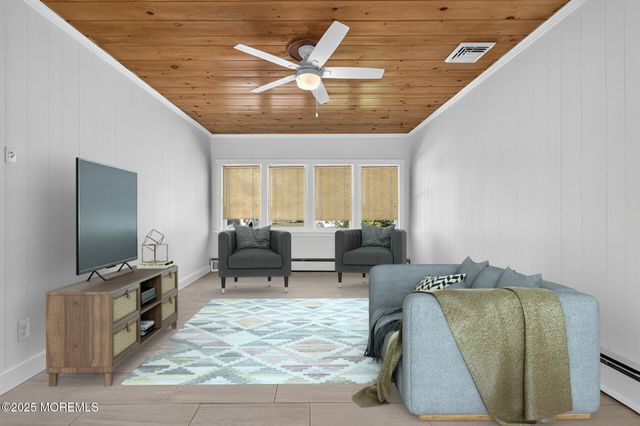 7 Sunset Avenue, Matawan, NJ 07747