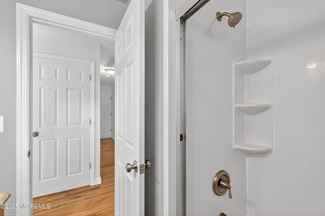 7 Sunset Avenue, Matawan, NJ 07747