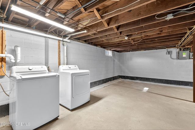 7 Sunset Avenue, Matawan, NJ 07747