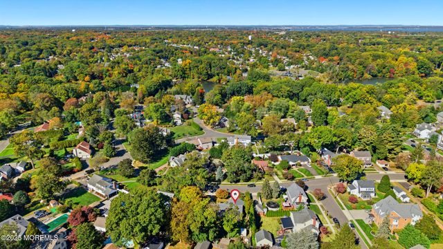 7 Sunset Avenue, Matawan, NJ 07747