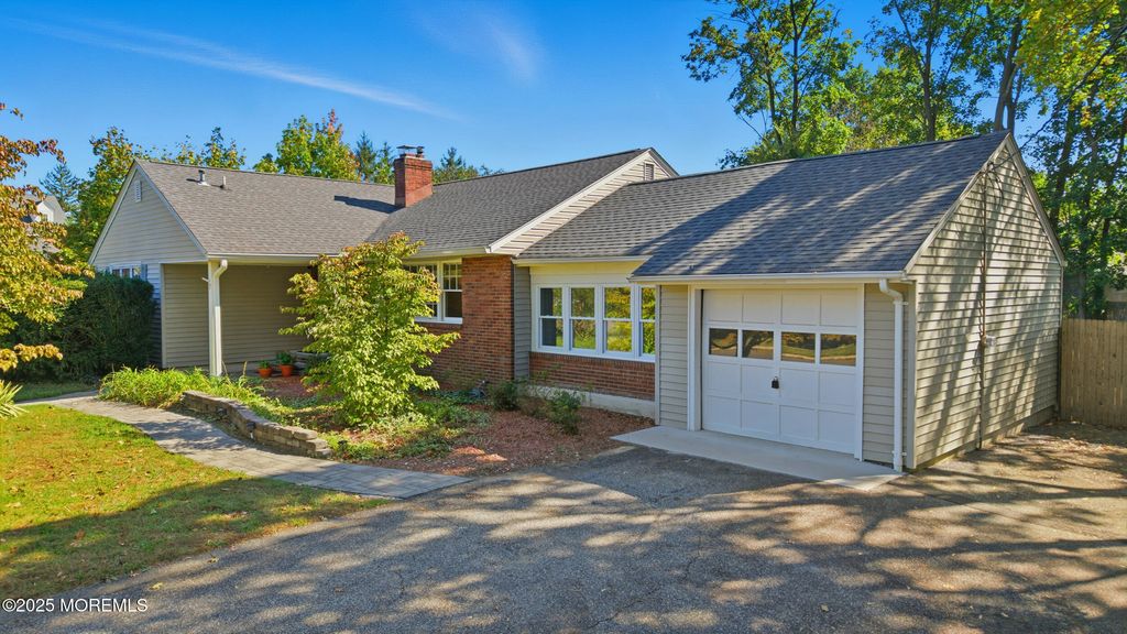 7 Sunset Avenue, Matawan, NJ 07747