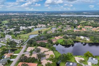3038 RINGWOOD MEADOW 20, Sarasota, FL 34235