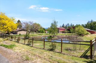 1111 Rounds Avenue, Grants Pass, OR 97527