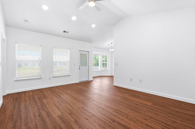 2213 Haystack Way, Myrtle Beach, SC 29579