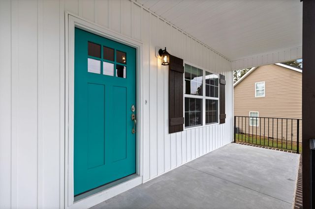 218 Eastview Cove Drive SE, Cleveland, TN 37323