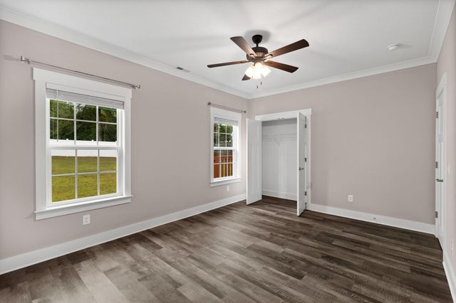 218 Eastview Cove Drive SE, Cleveland, TN 37323