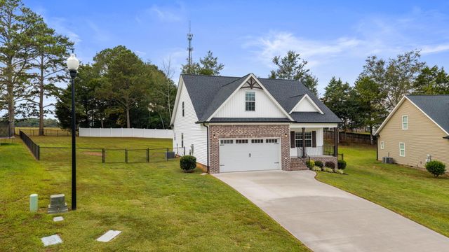 218 Eastview Cove Drive SE, Cleveland, TN 37323