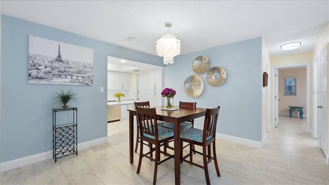 6233 ROCKEFELLER AVENUE, Sarasota, FL 34231