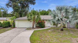 6233 ROCKEFELLER AVENUE, Sarasota, FL 34231