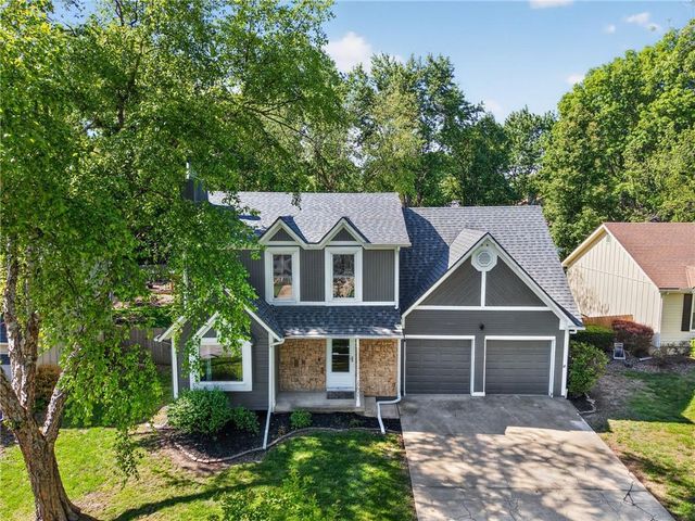 15621 W 125th Terrace, Olathe, KS 66062