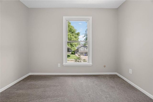 15621 W 125th Terrace, Olathe, KS 66062