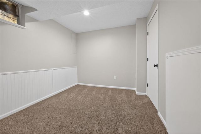 15621 W 125th Terrace, Olathe, KS 66062