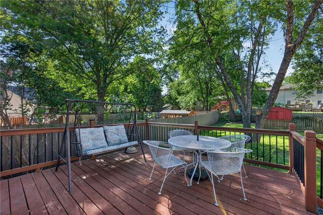 15621 W 125th Terrace, Olathe, KS 66062
