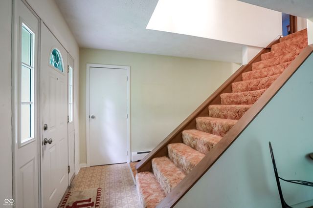 1609 E Woodland Drive, Bloomington, IN 47408