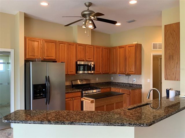 5475 BOUNTY CIRCLE, Tavares, FL 32778