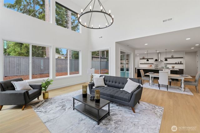 11608 194th Avenue E, Bonney Lake, WA 98391