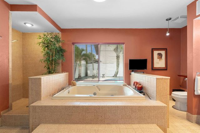 1108 NW 29th Court, Wilton Manors, FL 33311